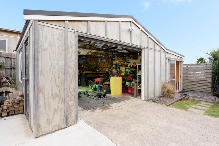 Photo of property in 438 Pukehina Parade, Pukehina, Te Puke, 3189