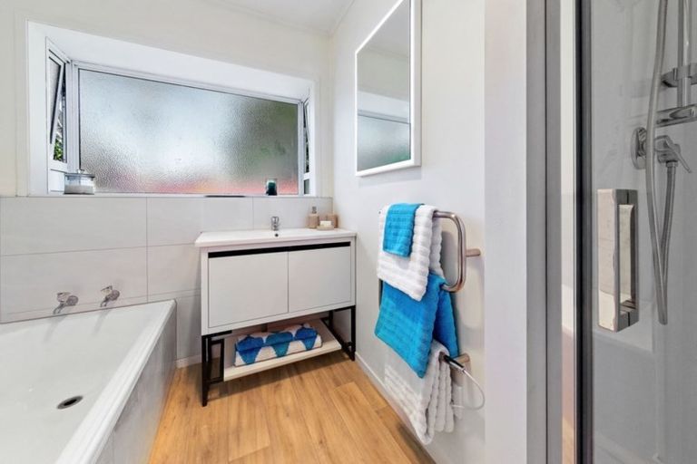 Photo of property in 77 David Avenue, Hillpark, Auckland, 2102