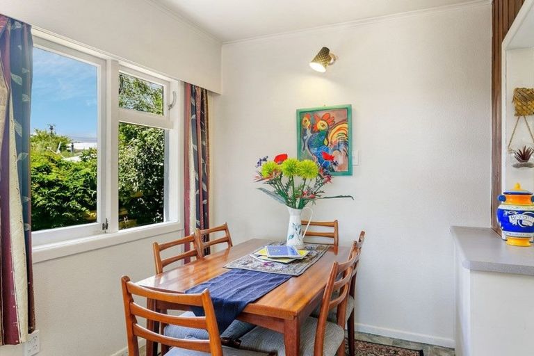 Photo of property in 125 Gillies Avenue, Taupo, 3330