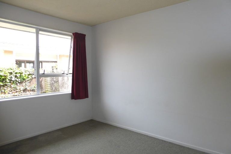 Photo of property in 3/15 Division Street, Riccarton, Christchurch, 8041