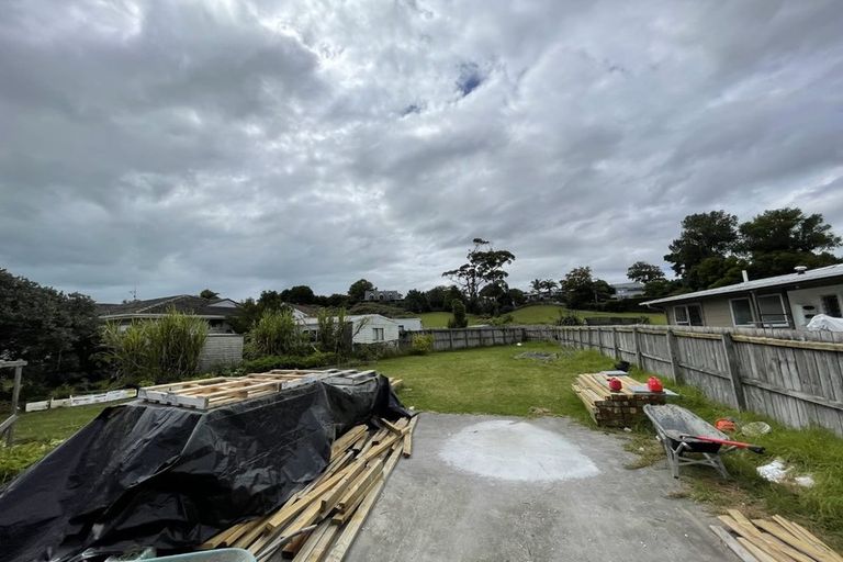 Photo of property in 408 Bucklands Beach Road, Bucklands Beach, Auckland, 2012