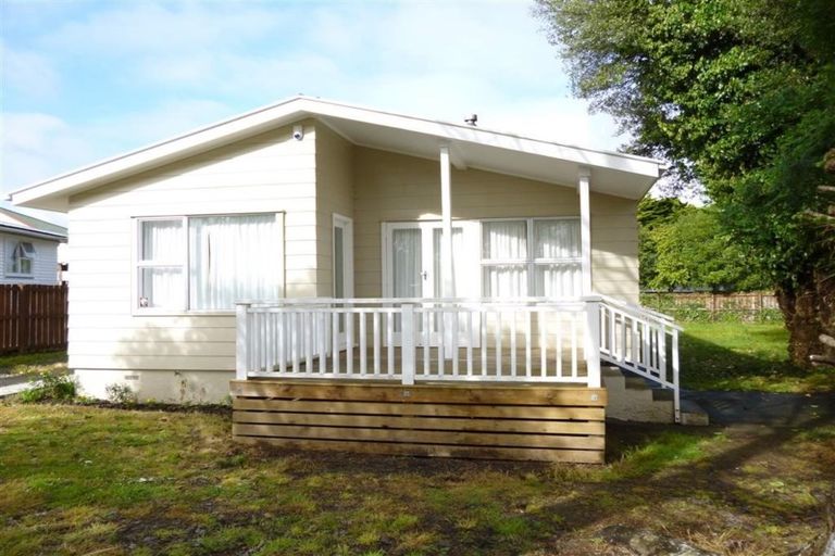 Photo of property in 119 Riverpark Crescent, Henderson, Auckland, 0610