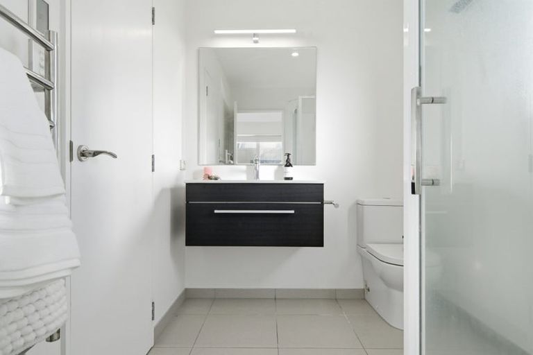Photo of property in 2/505 Madras Street, St Albans, Christchurch, 8014