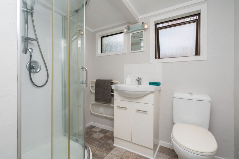 Photo of property in 23 Fidelis Avenue, Snells Beach, 0920