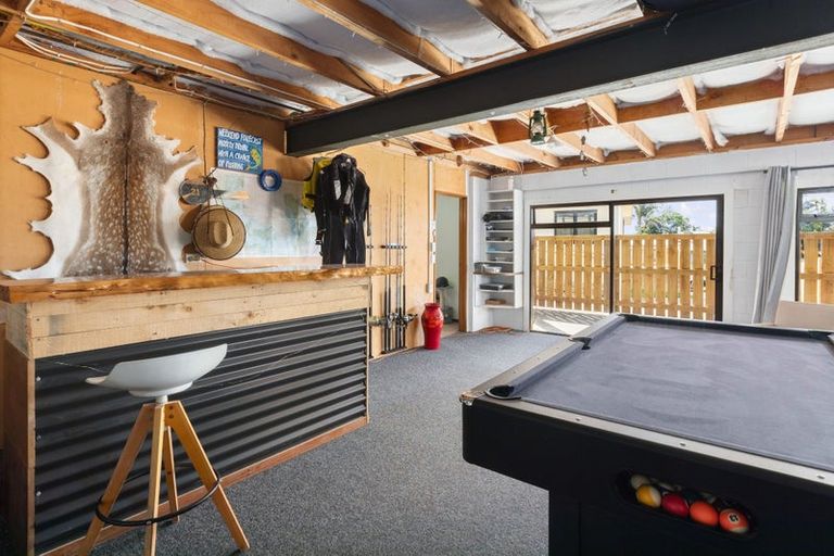 Photo of property in 10 Adela Stewart Drive West, Athenree, Katikati, 3177