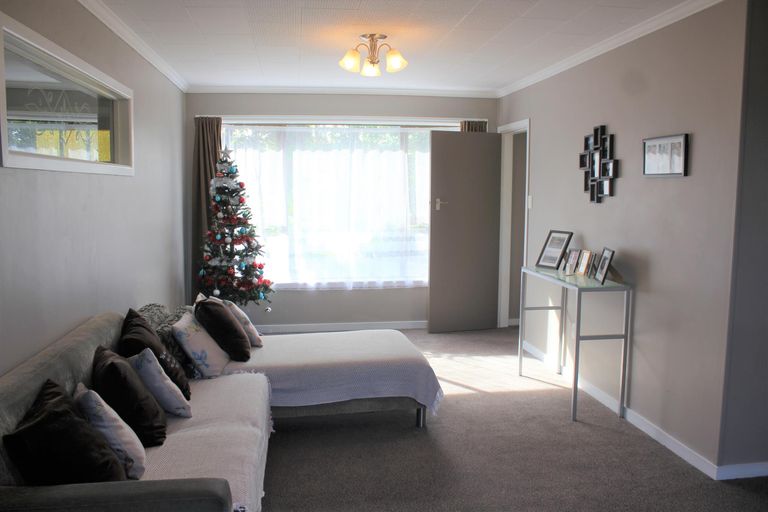 Photo of property in 10 Farm Street, Lumsden, 9730