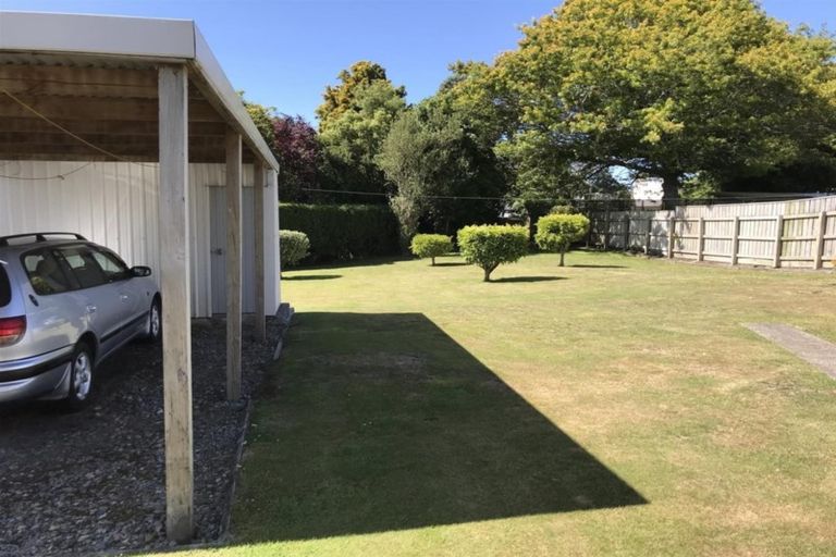 Photo of property in 9 Page Street, Stratford, 4332