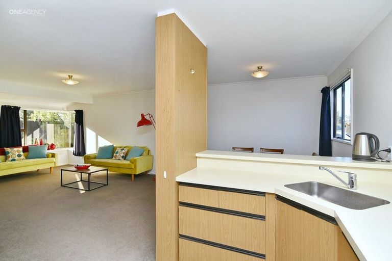 Photo of property in 4/129 Clarence Street, Riccarton, Christchurch, 8011