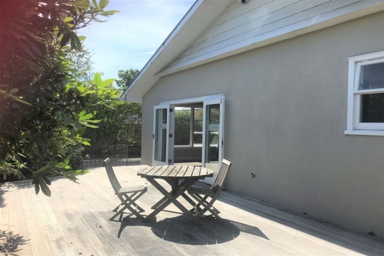 Photo of property in 36 Koromiko Street, Saint Martins, Christchurch, 8022