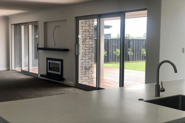 Photo of property in 73 The Esplanade, Pegasus, 7612