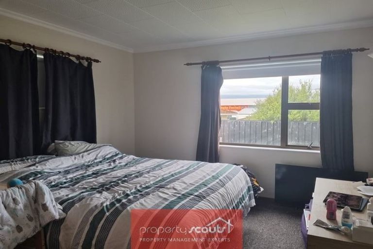 Photo of property in 19 Tukapa Street, Westown, New Plymouth, 4310