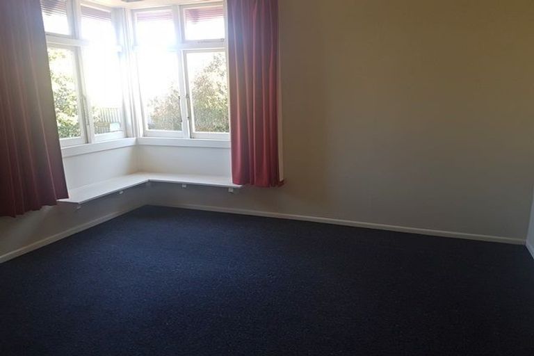 Photo of property in 15 Marne Street, Hokowhitu, Palmerston North, 4410