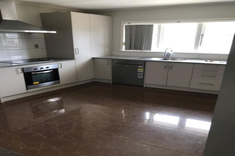 Photo of property in 5 Mahia Road, Manurewa, Auckland, 2102