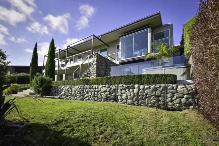 Photo of property in 6 Mana Heights, Marybank, Nelson, 7010