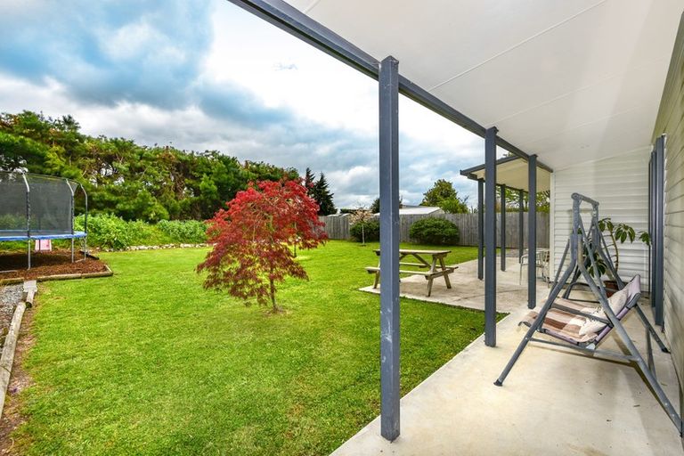 Photo of property in 21a Cross Street, Coalgate, 7673