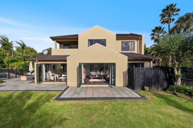 Photo of property in 40 Burnaston Court, Dannemora, Auckland, 2016