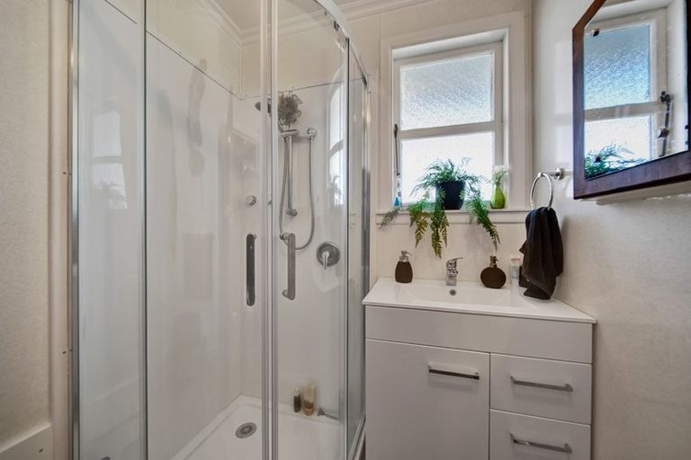 Photo of property in 9 Manawapou Road, Hawera, 4610