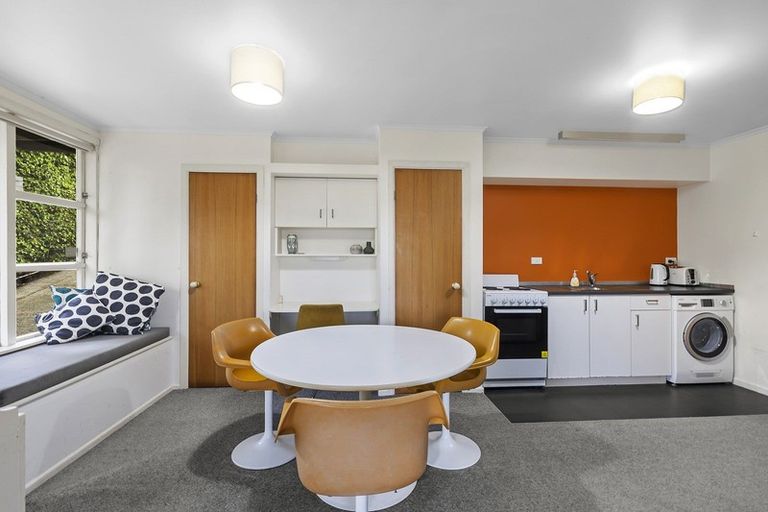 Photo of property in 87a Seatoun Heights Road, Seatoun, Wellington, 6022