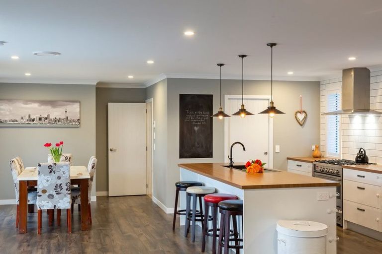 Photo of property in 4 Terli Way, Glen Avon, New Plymouth, 4312