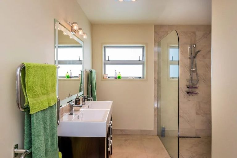 Photo of property in 7 Kilsby Place, Levin, 5510