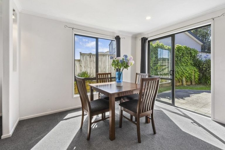 Photo of property in 109 Charles Prevost Drive, The Gardens, Auckland, 2105