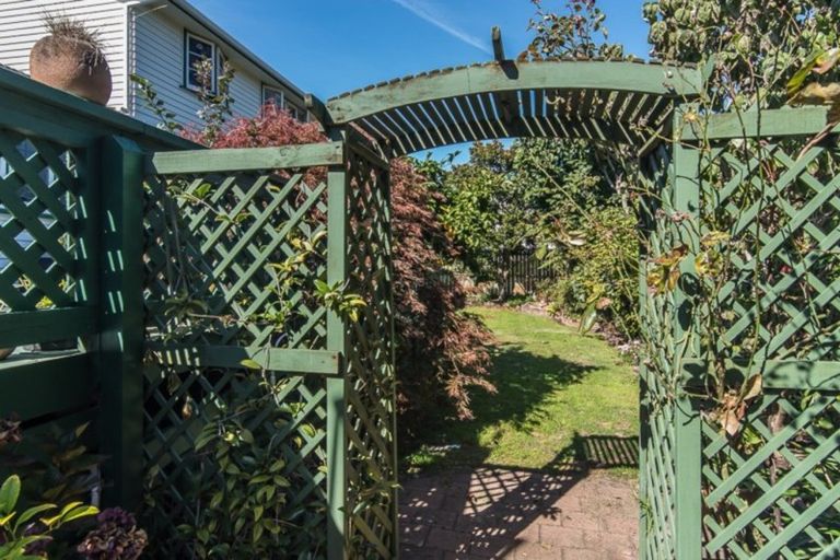 Photo of property in 26 Bluegum Road, Paraparaumu Beach, Paraparaumu, 5032
