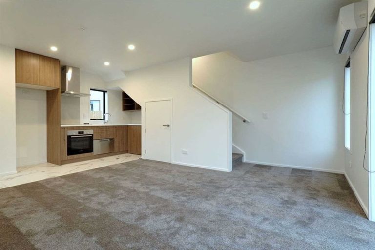 Photo of property in 1/269 Barbadoes Street, Christchurch Central, Christchurch, 8011