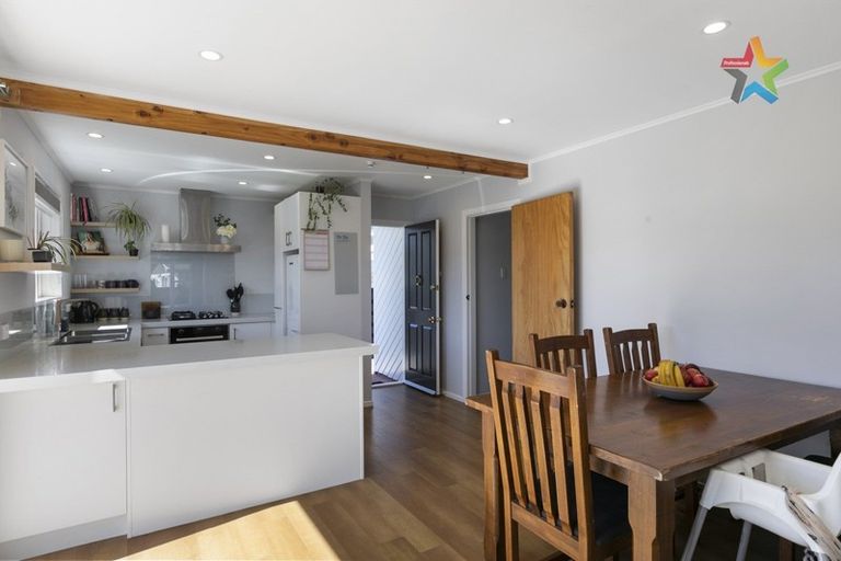 Photo of property in 13 Otira Grove, Kelson, Lower Hutt, 5010