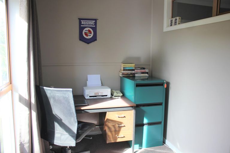 Photo of property in 10 Farm Street, Lumsden, 9730