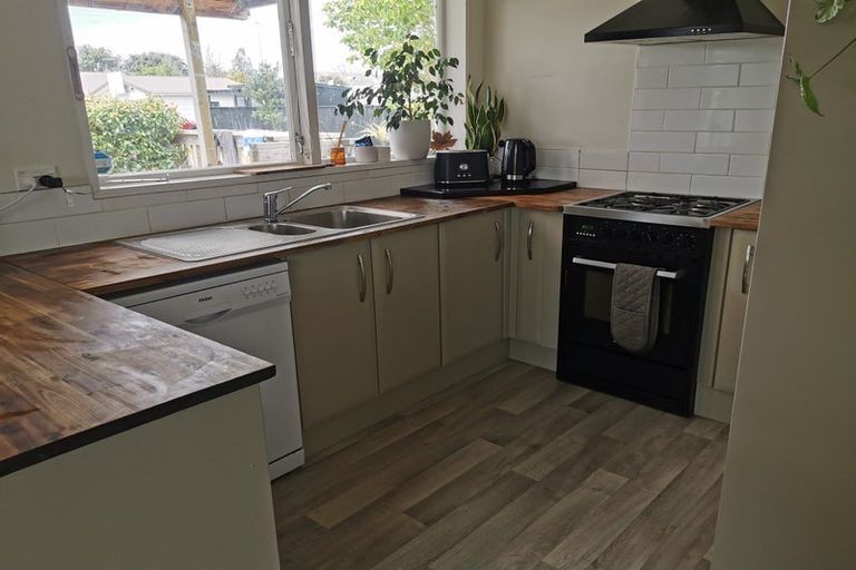 Photo of property in 5a Moewai Park Road, Whitianga, 3510