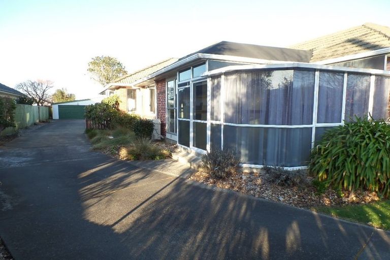 Photo of property in 202 Avonhead Road, Avonhead, Christchurch, 8042