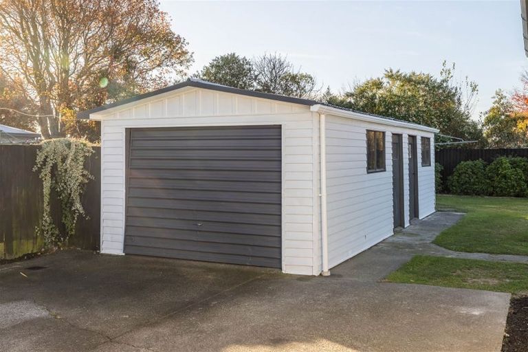 Photo of property in 79 Woolley Street, Avondale, Christchurch, 8061