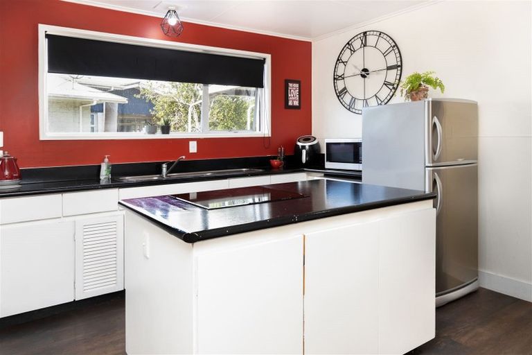 Photo of property in 8 Wadsworth Crescent, Redwoodtown, Blenheim, 7201