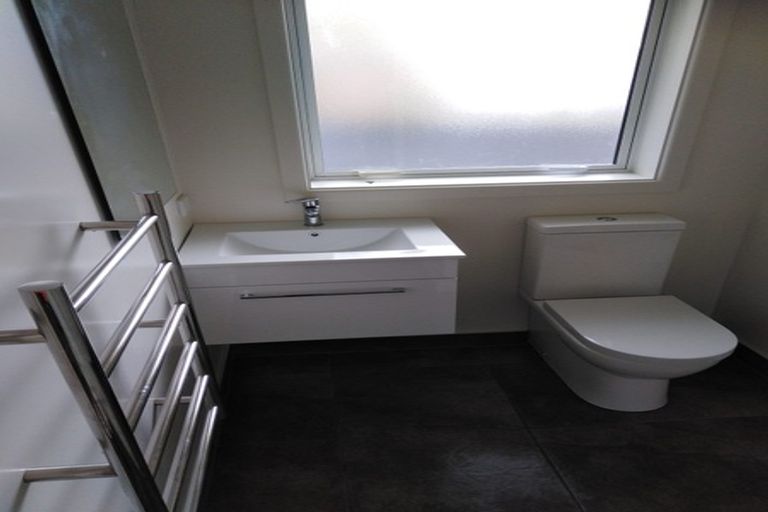 Photo of property in 22 Longmuir Street, Ilam, Christchurch, 8041