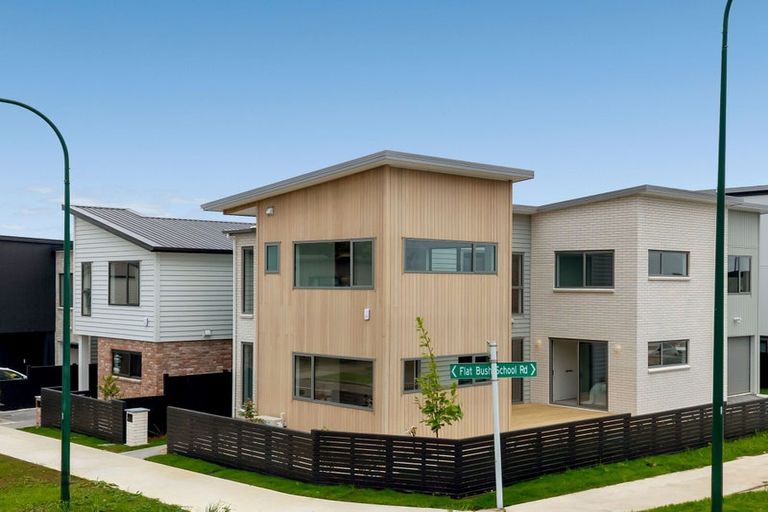 Photo of property in 1 Artemis Way, Flat Bush, 2019