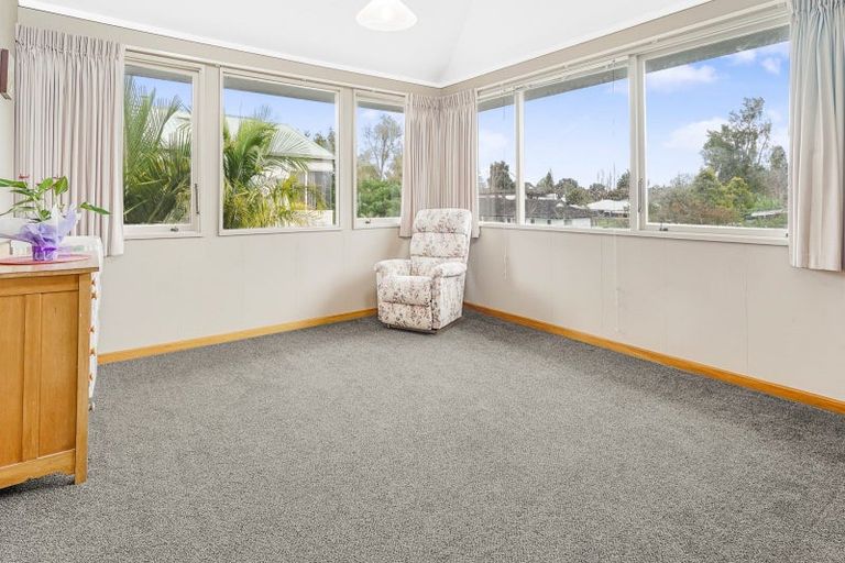 Photo of property in 22 Chedworth Avenue, Chedworth, Hamilton, 3210