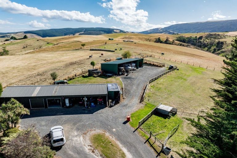 Photo of property in 796 Maungatua Road, Berwick, Outram, 9073