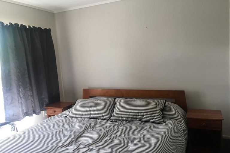 Photo of property in 60 Mcdowell Crescent, Hillcrest, Auckland, 0627