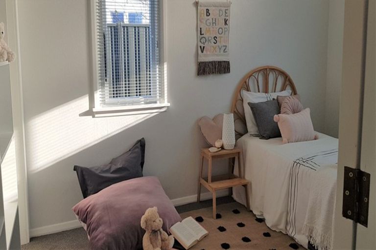 Photo of property in 35 Gordon Street, Lansdowne, Masterton, 5810