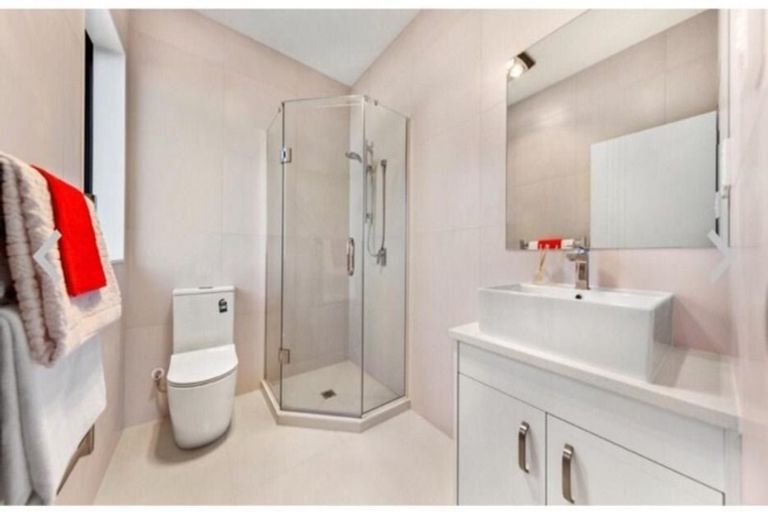 Photo of property in 6 Lavey Road, Flat Bush, Auckland, 2019