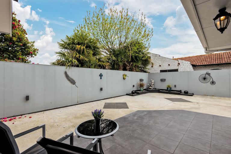 Photo of property in 345 Ruahine Street, Terrace End, Palmerston North, 4410