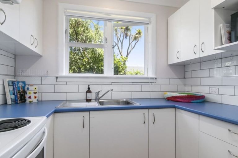 Photo of property in 1 Karamu Street, Eastbourne, Lower Hutt, 5013