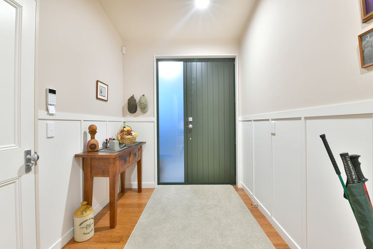 Photo of property in 26 Bayview Park Lane, Orewa, 0931