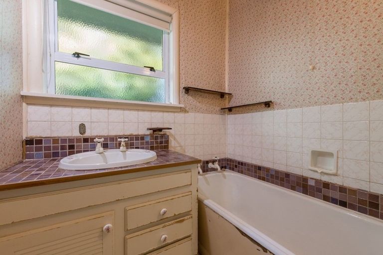 Photo of property in 10 Tamaki Street, Tahunanui, Nelson, 7011