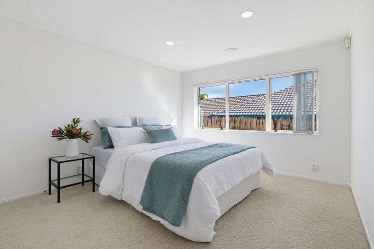 Photo of property in 36 Stewart Gibson Place, Manurewa, Auckland, 2105