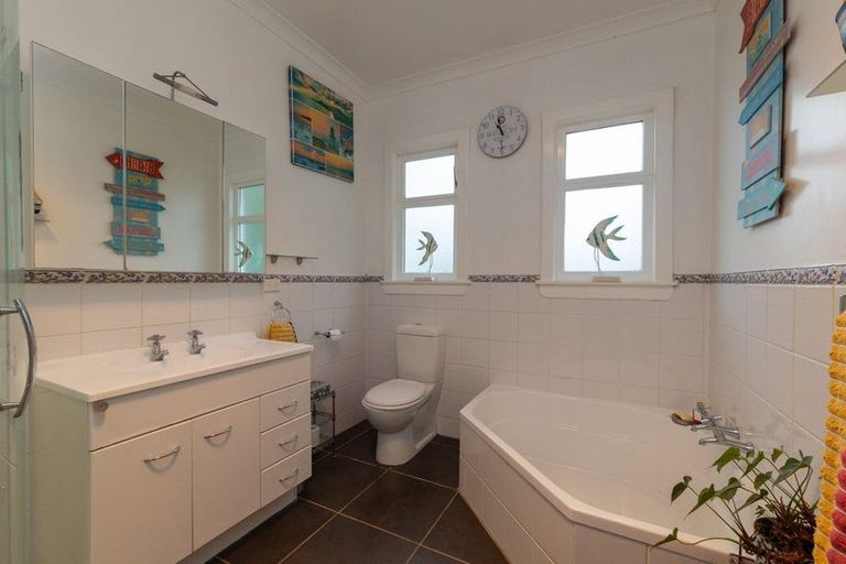 Photo of property in 2523 Kimbolton Road, Kiwitea, Feilding, 4777