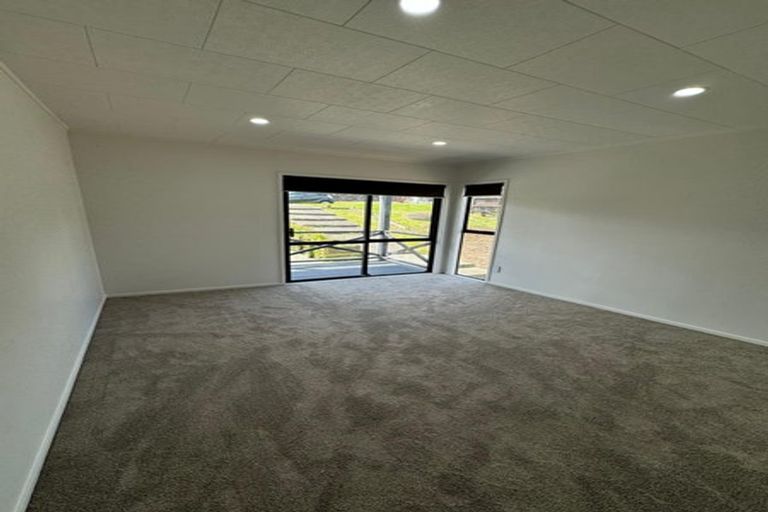 Photo of property in 46 Peverill Crescent, Papatoetoe, Auckland, 2025