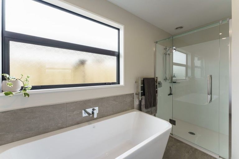 Photo of property in 9 Dallimore Drive, Belfast, Christchurch, 8051