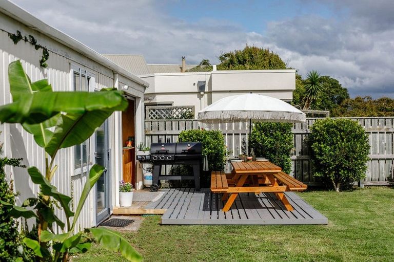 Photo of property in 1 Ohiwa Parade, Ohope, 3121