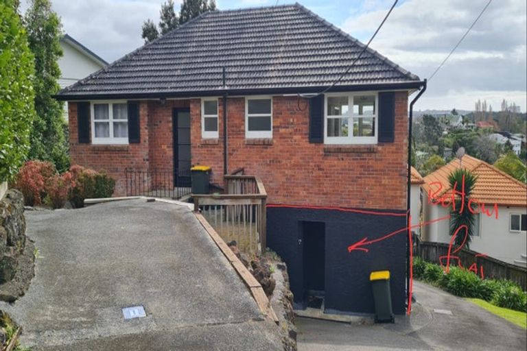 Photo of property in 44 Exmouth Road, Northcote, Auckland, 0627